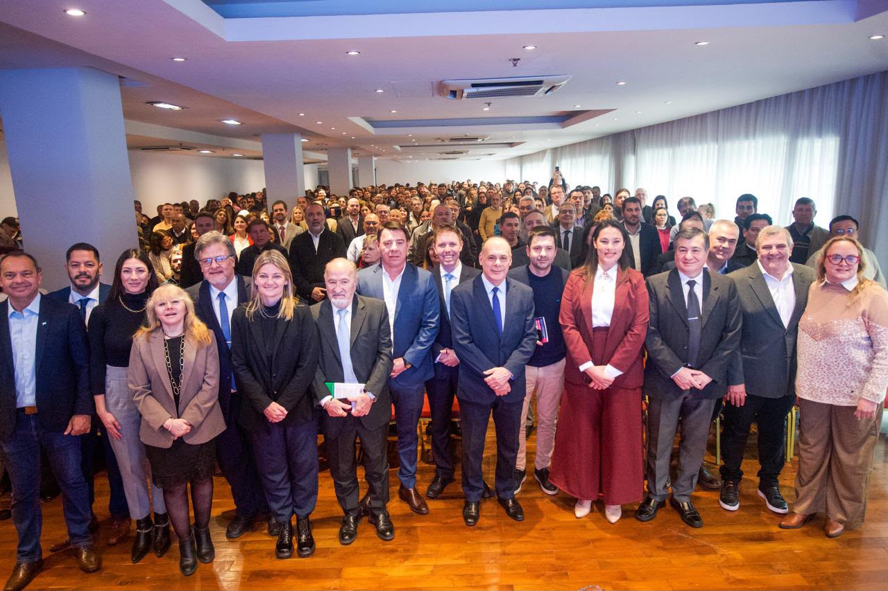 ESTE VIERNES: SE INAUGURÓ LA 3ª JORNADA DE DERECHO MUNICIPAL Y POLÍTICAS PÚBLICAS EN SÁENZ PEÑA