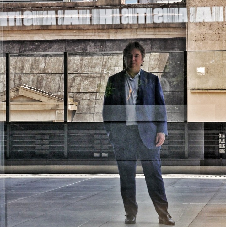 Andrés Buhar dueño y fundador de ArtHaus es el empresario, coleccionista de arte, músico y compositor argentino. (Foto: Cecilia Profetico / Archivo Clarín)