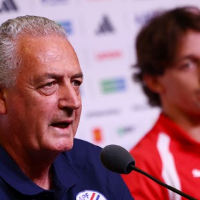 Alfaro: "Apoyen a los jugadores, si van a criticar, que sea a mí"