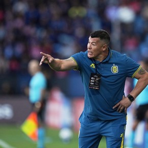 Jorge Almirón dejaría de ser el entrenador de Rosario Central