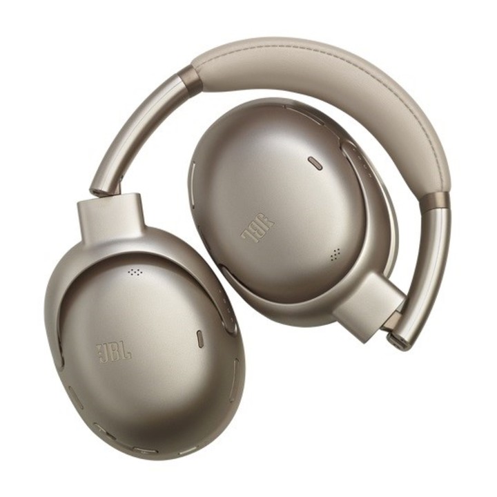 Con 8 micrófonos que capturan los sonidos del ambiente y provocan cancelación de ruido instantánea. $ 700.999.