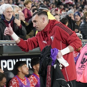 Armani le dice adiós a River: hora y cómo seguir su despedida