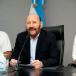 Formosa: sin recurrir a deuda, el gobernador Insfrán anunció un aumento de sueldos del 15%