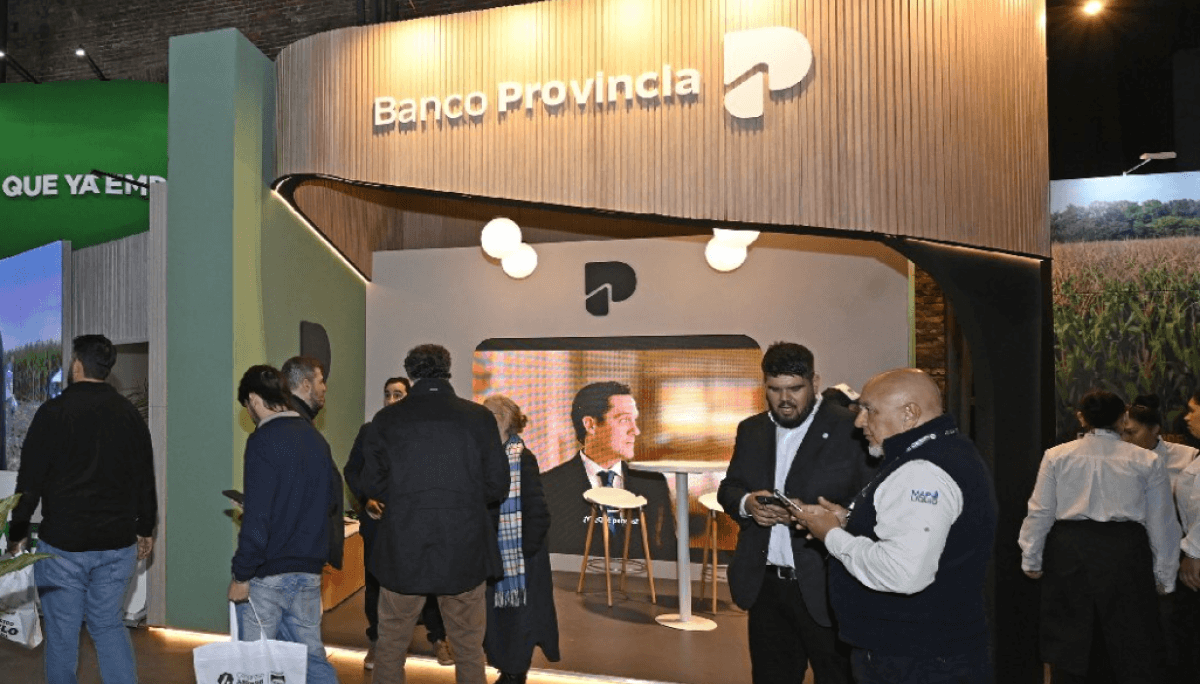 "Hay una combinación de factores que ayudará a democratizar el acceso a los servicios financieros” 2 banco provincia aapresid