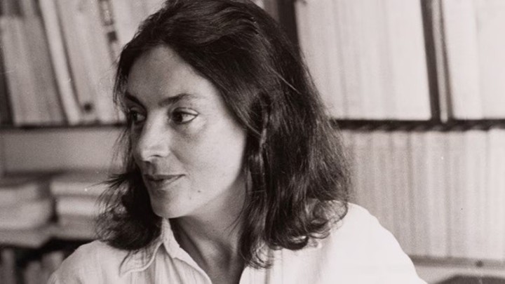 La escritora Elvira Orphéea. Foto: archivo Clarín.