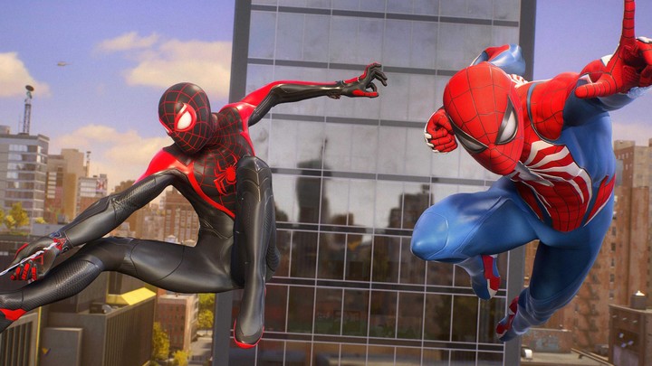 Peter Parker y Miles Morales, los protagonistas de Spider-Man 2.