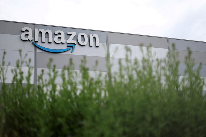 Amazon, una de las compañías que más datos concentran en el mundo. Foto: Reuetrs