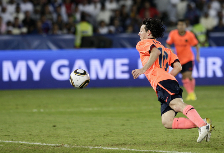 Leo, campeón del mundo a nivel clubes. (AP Photo/Bernat Armangue)
