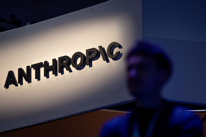 Amodei, CEO de Anthropic, la empresa detrás de Claude, planteó que la tecnología "tiene riesgos muy reales”. Foto: Reuters