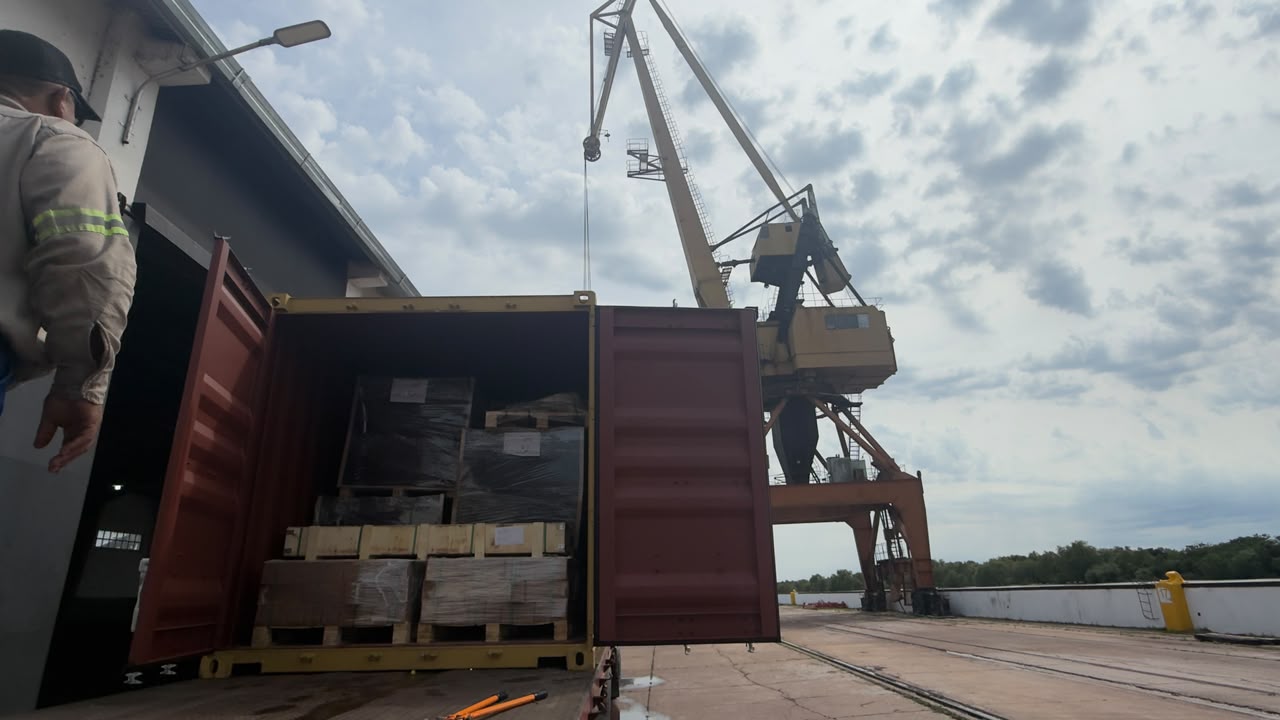 EL PUERTO DE BARRANQUERAS CONCRETÓ UNA NUEVA OPERACIÓN DE IMPORTACIÓN DESDE CHINA