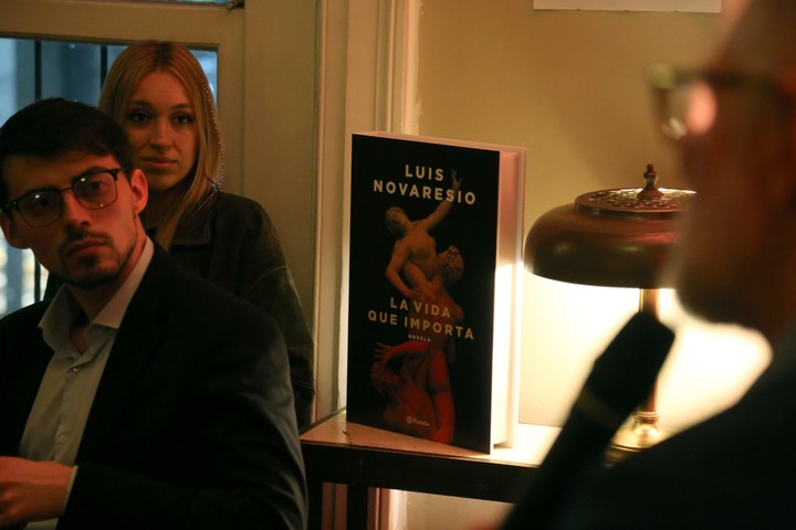 Luis Novaresio presentó su nueva novela La vida que importa en un Meet & Greet en Buenos Aires. Foto: gentileza.