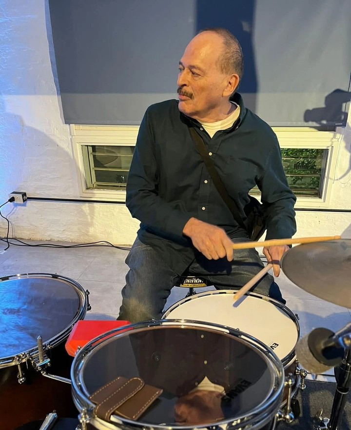 Carlos Riganti fue pionero en el rock progresivo argentino. | Foto: Instagram