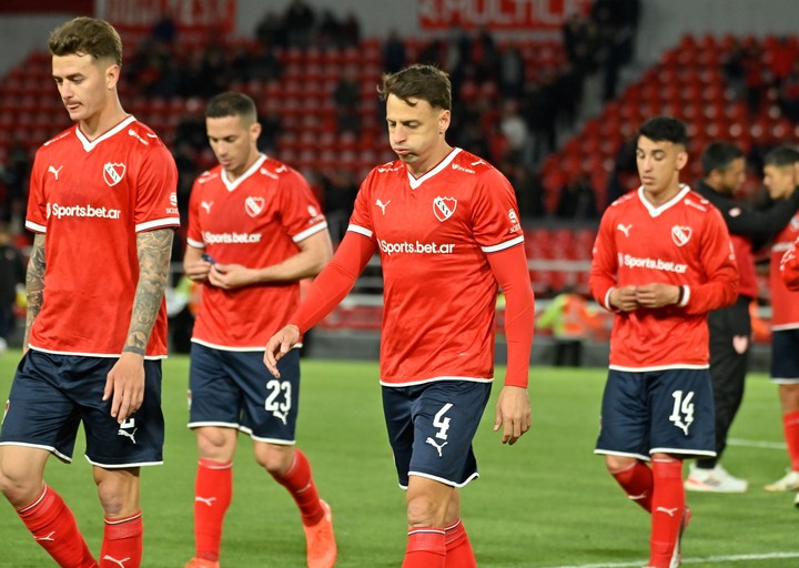 Independiente se fue silbado por los hinchas. Foto: FOTOBAIRES.