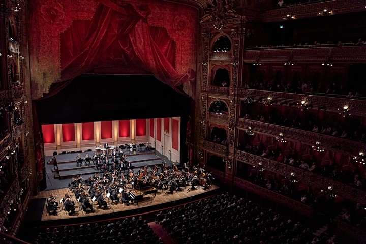 Después de 26 años, volvió la Filarmónica de Berlín al Teatro Colón. Foto: Rob Davidson, gentileza.